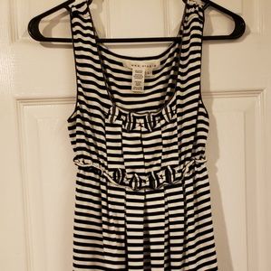 Max Studios Sleeveless Tunic